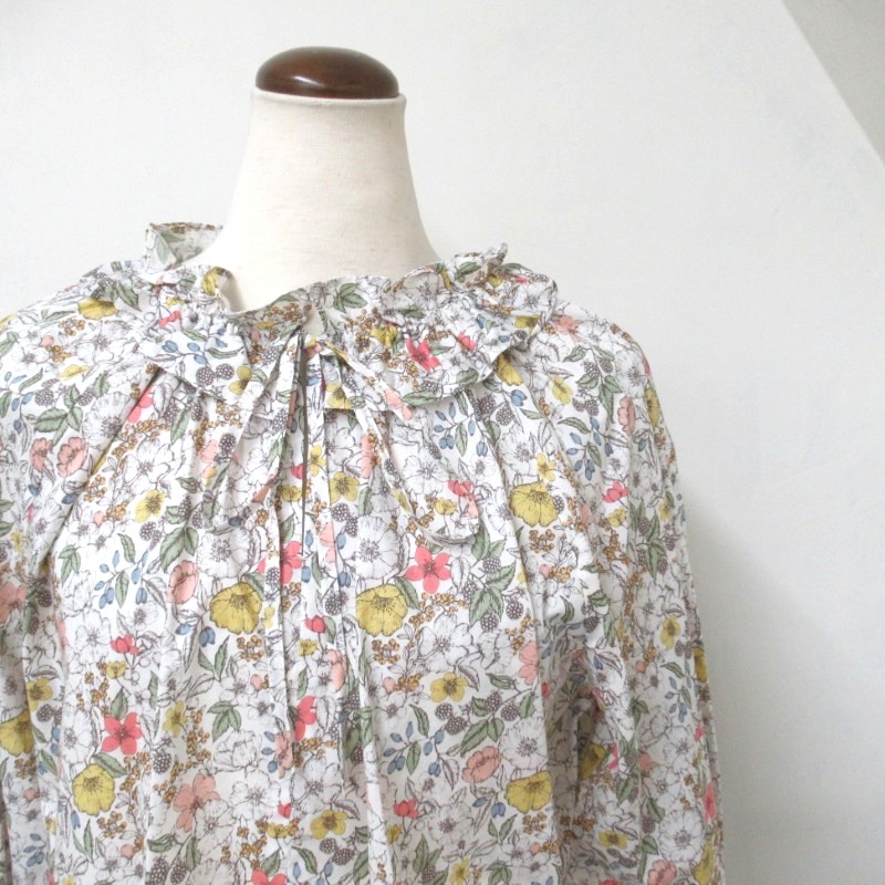 amherst LIBERTフリルギャザーブラウス /PK5 【日本製】